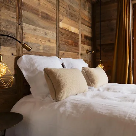 Demeure Sauvage - Etage 2 Bed & Breakfast *